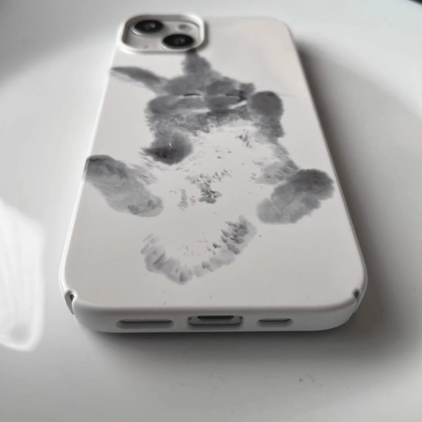 Ink and Wash Painting Rabbit Case for iPhone 16 15 14 13 Pro Max 12 Mini 11 Pro Plus Shockproof Ultra Thin Cover