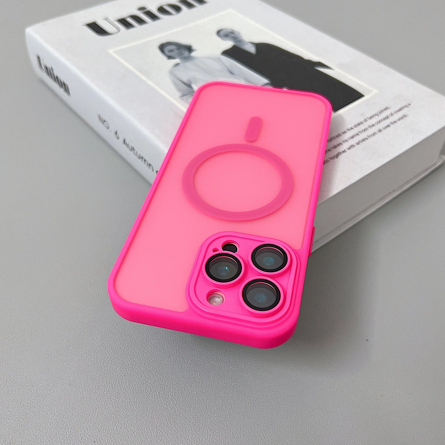 Magnetic Luxury Matte Translucent Armor Shockproof Case For iPhone 16 15 14 13 12 11 Pro Max For Magsafe Wireless Charge Cover