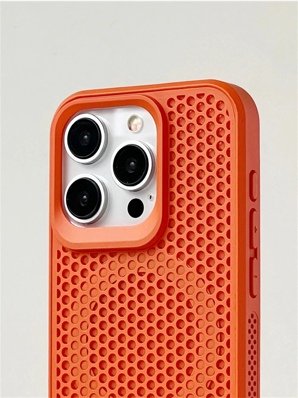Luxury Matte Heat Dissipation Hole For Magsafe Case For iPhone 16 15 14 1312Pro Max Plus Magnetic Wireless Charge PC Hard Cover